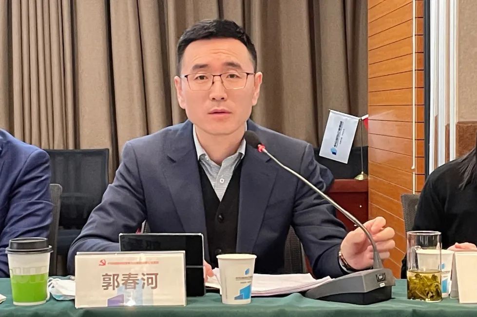 小藍(lán)丨會議:“凝聚新動力 擁抱新機(jī)制 開創(chuàng)新格局”集團(tuán)2023年工作會成功召開(圖2) 1-230222101925E7.jpg